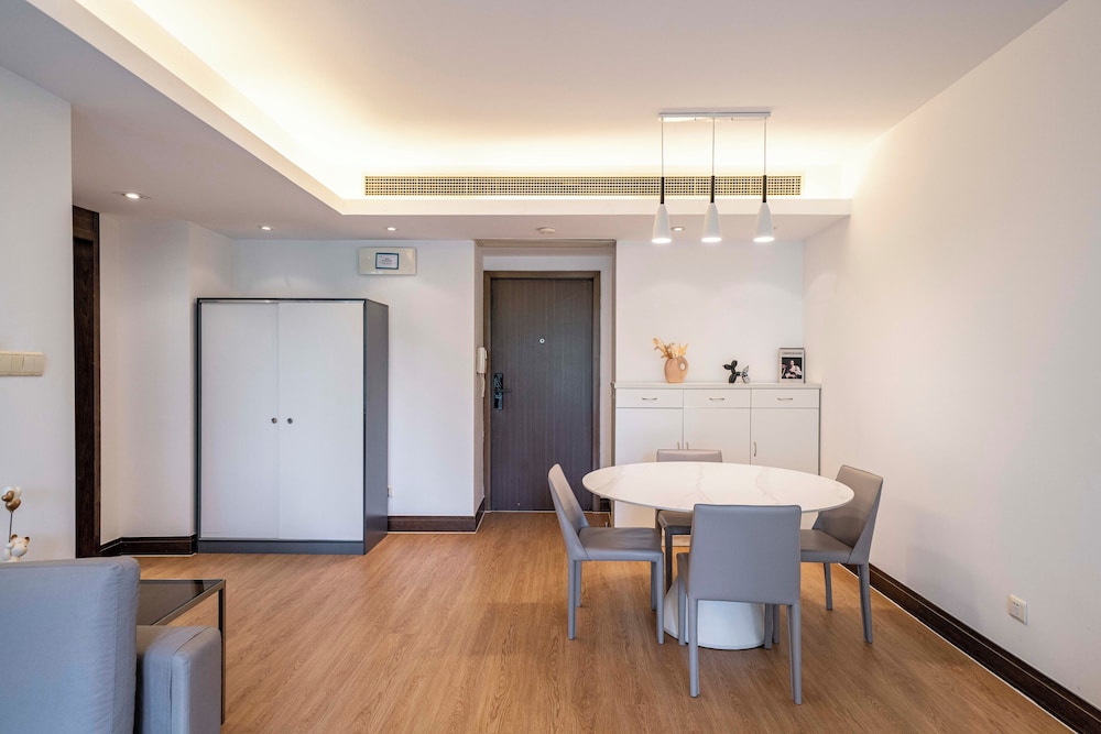 Tyms Stylish 1BR 1BA Apt Yongxin Century