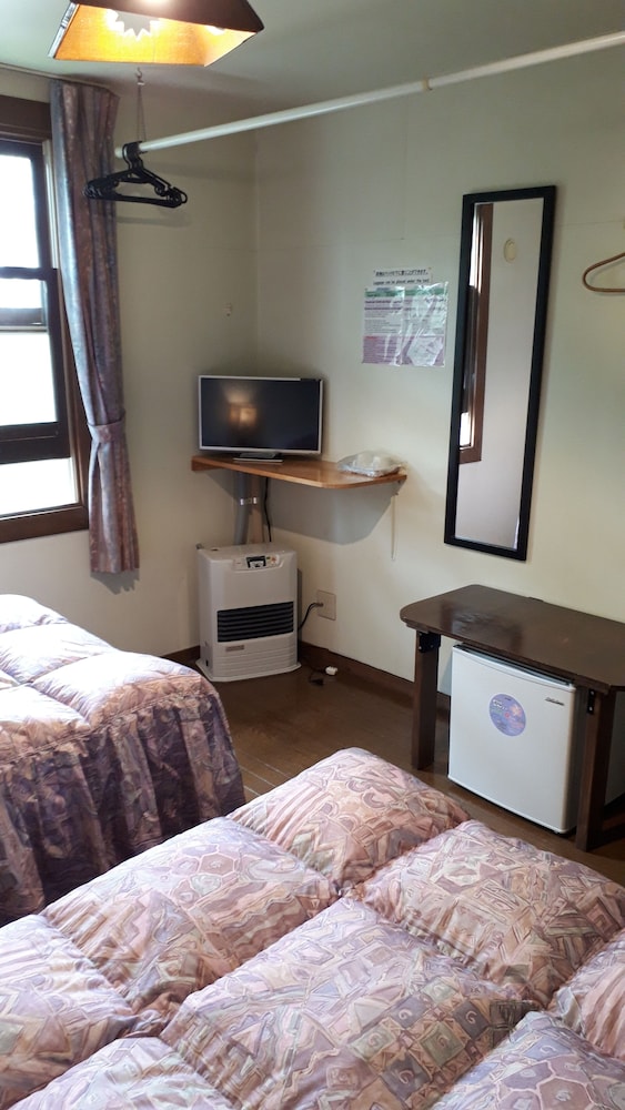 Pension & Restaurant Bistare Kana