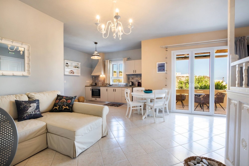 Elaia Villas