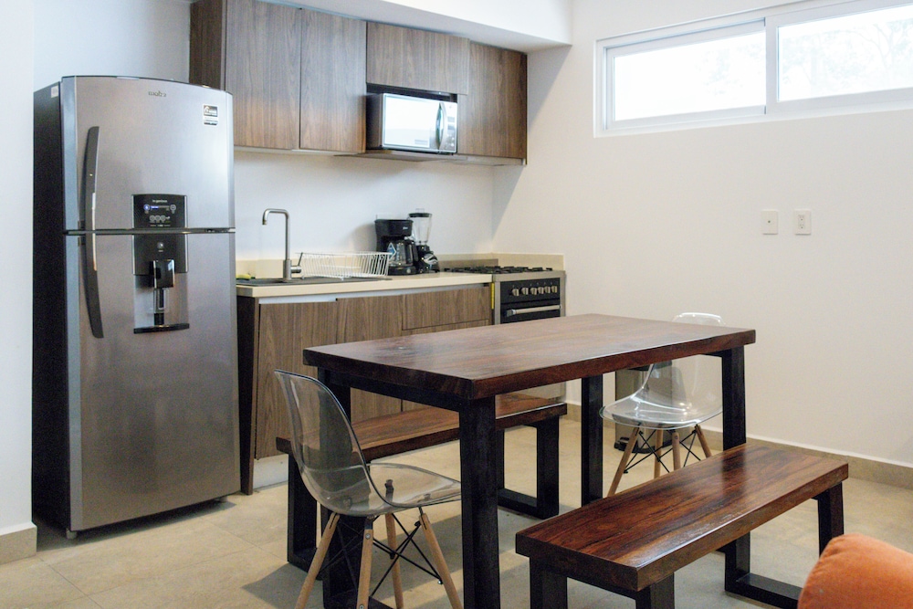 Modern Apt Tulum with 2 BDR Gym & Pool