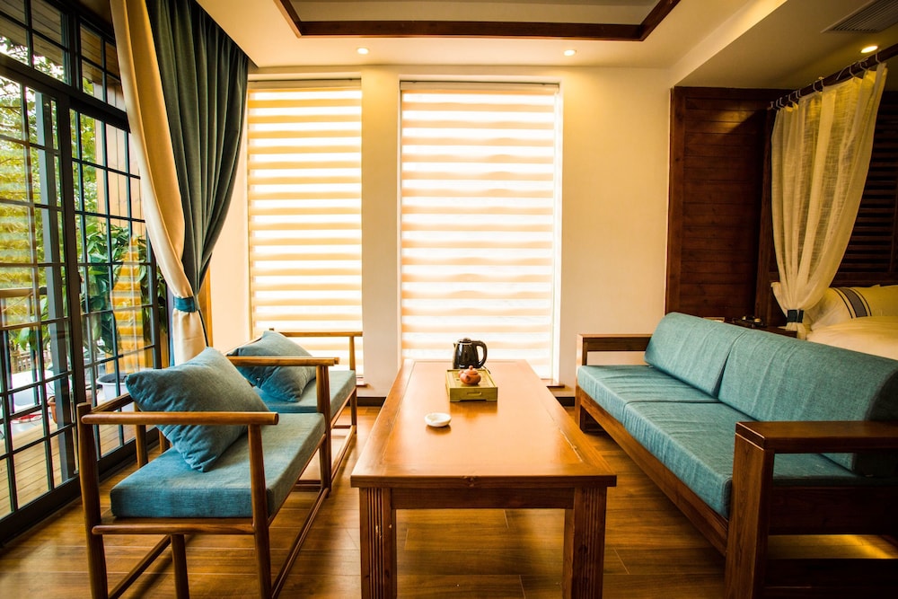 Jingshuihuajian Boutique Inn