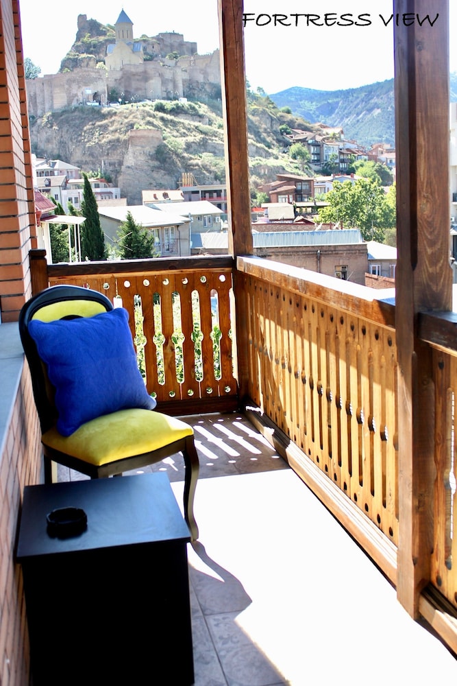 Red Fox Guesthouse