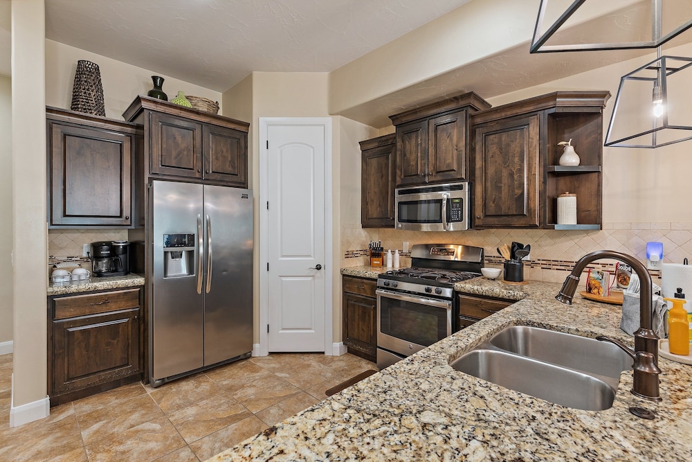 Pebble Beach Retreat At Coral Ridge Resort 4 Bedroom Townhouse