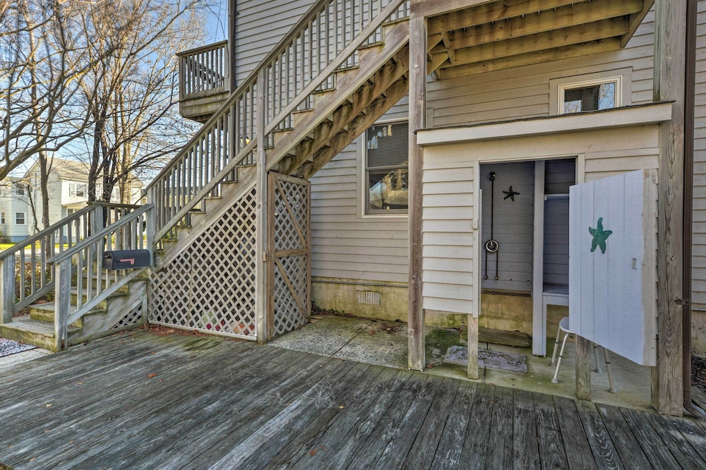 Serene West Cape May Getaway: Walk to Beach! view 2