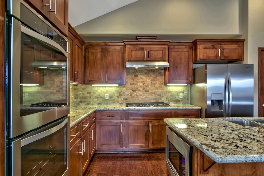 Conifer Chalet 3 Bedroom Condo