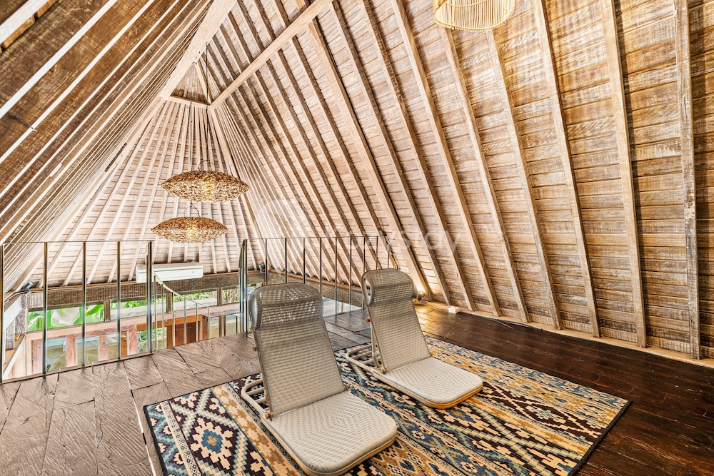 Dewandaru Villa by Kozystay - Canggu