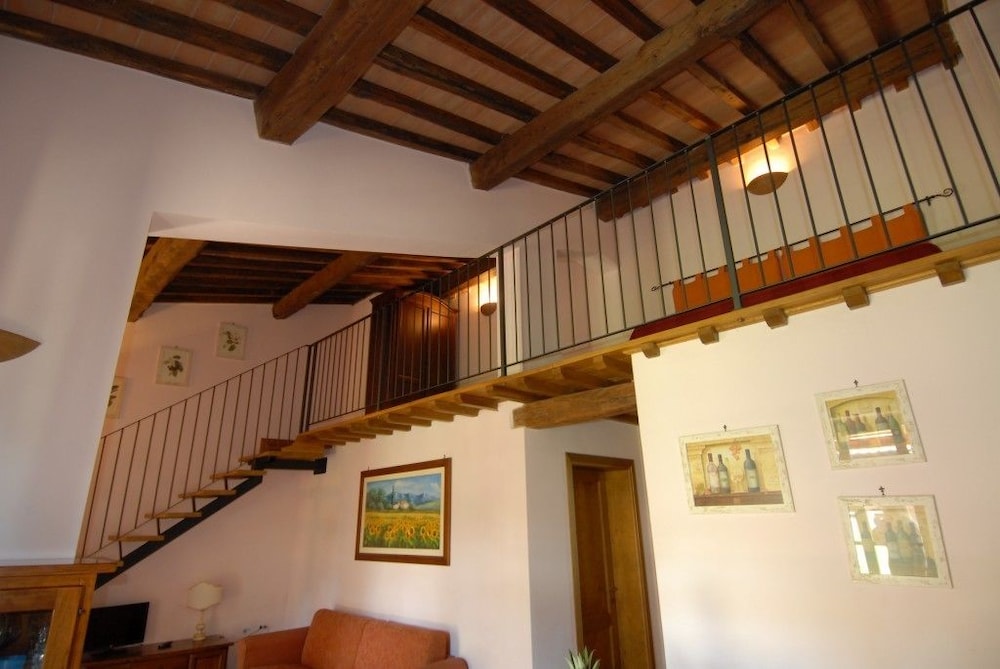Photo 49
