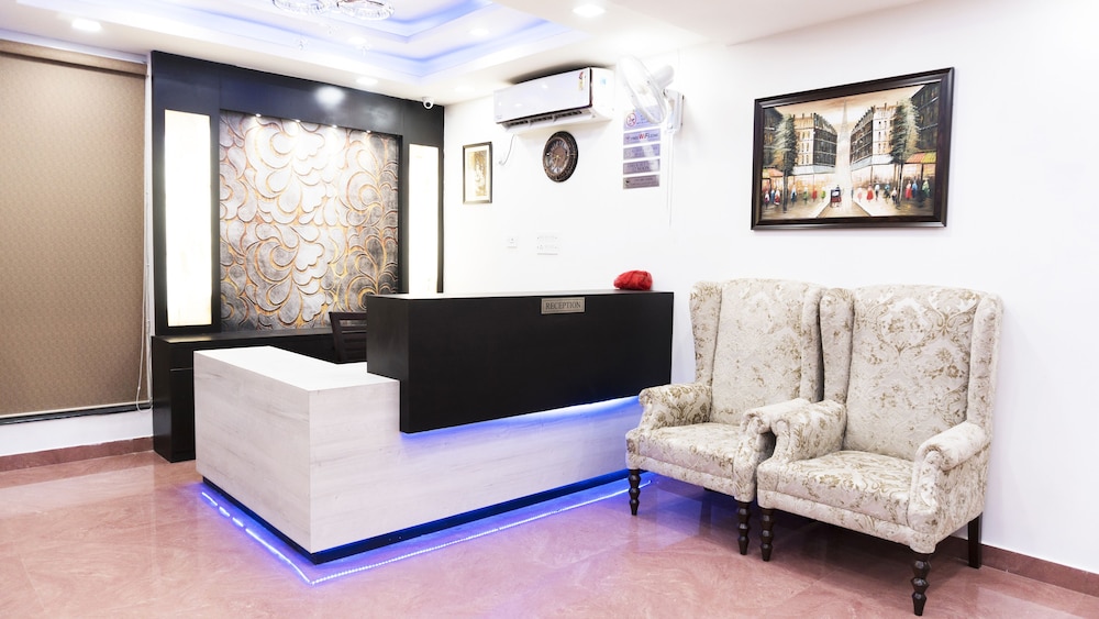 Hotel Max Inn