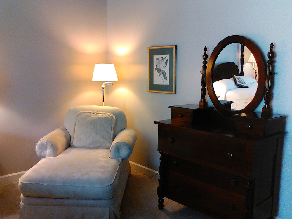 Monterey Vacations - Garden Inn Bed  Breakfast at Bee Rock - Property Image 46