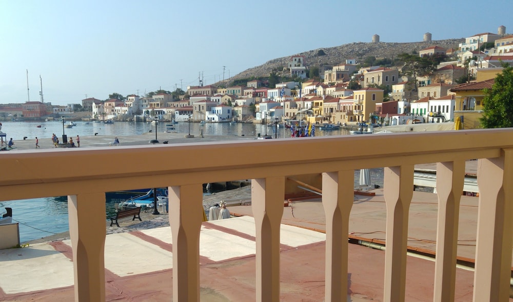 Spitakia Halki view 5