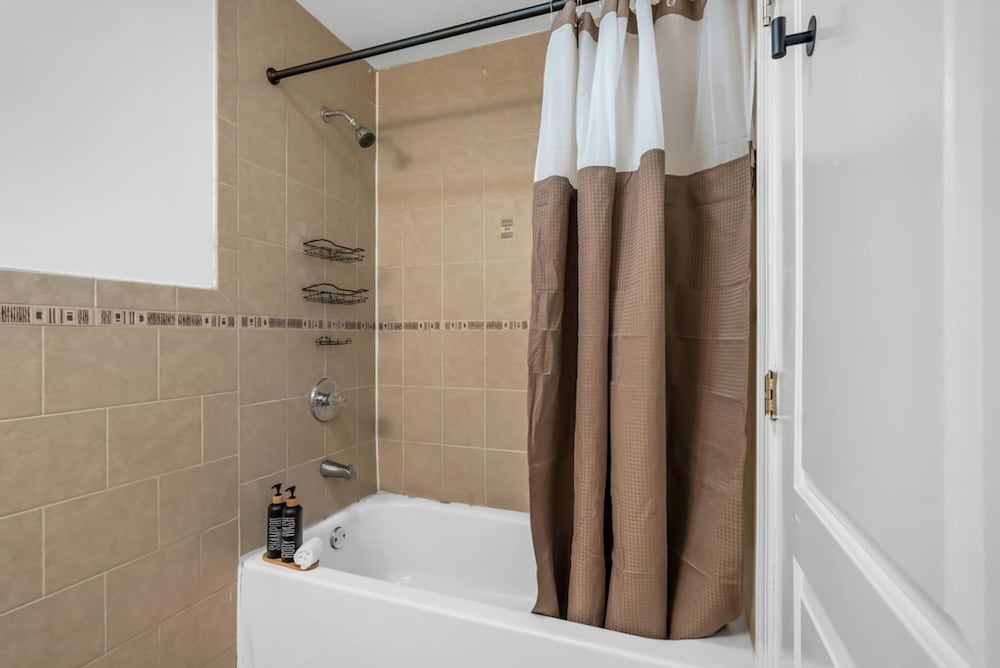 Budget-friendly Apt Near NYC Newark Airport Wifi