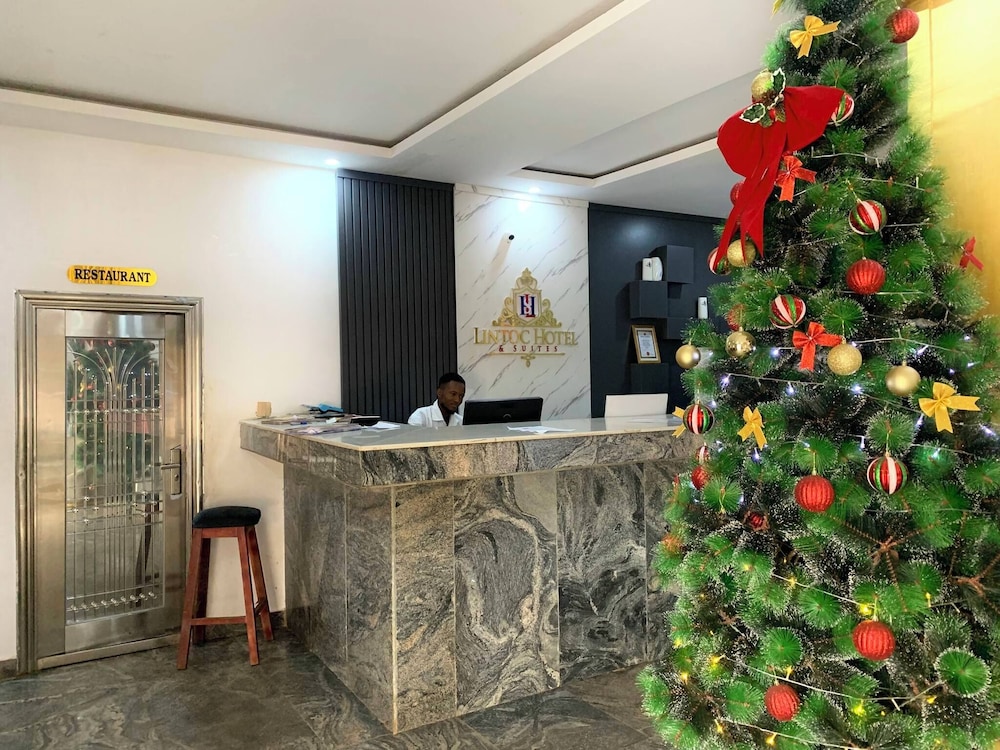 LINTOC HOTEL & SUITES LTD view 2