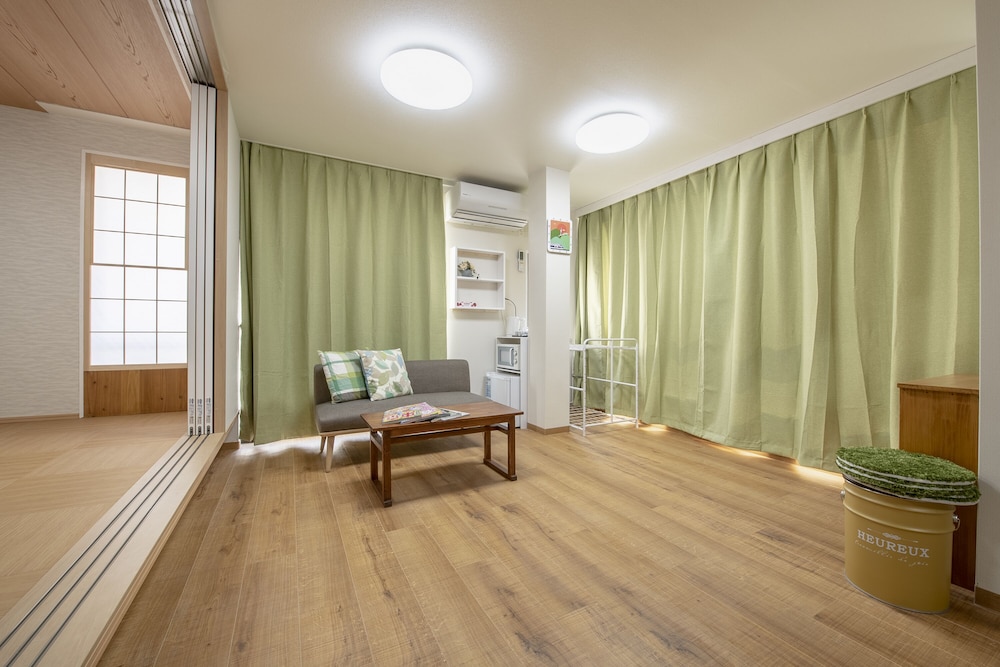 Uhome Suite Kizuna Ikebukuro