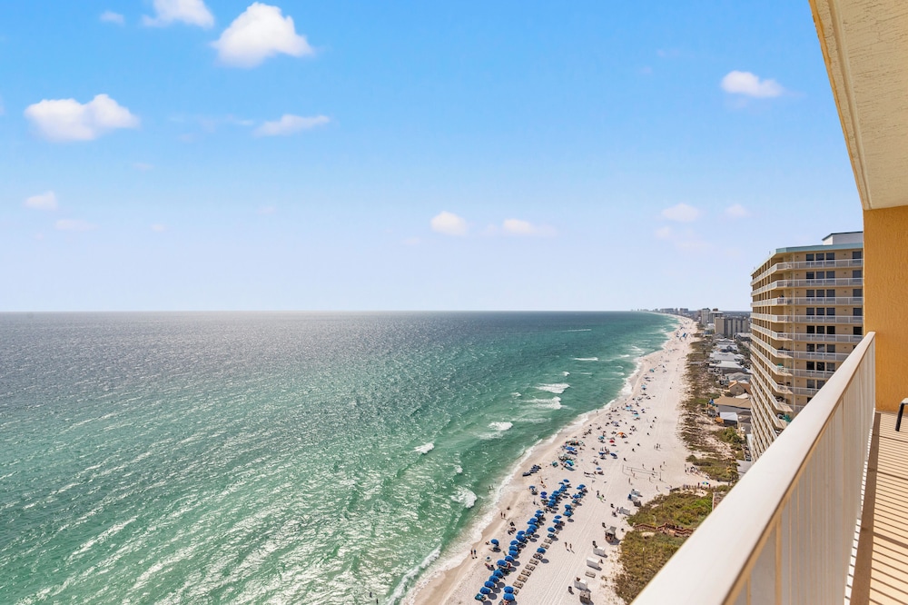 Treasure Island Unit 2011: Sunset Sands, 2 Bed/2 Bath Retreat Sleeps 8!