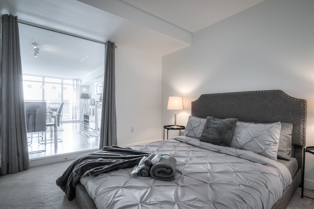 Waterfront Luxury Suites