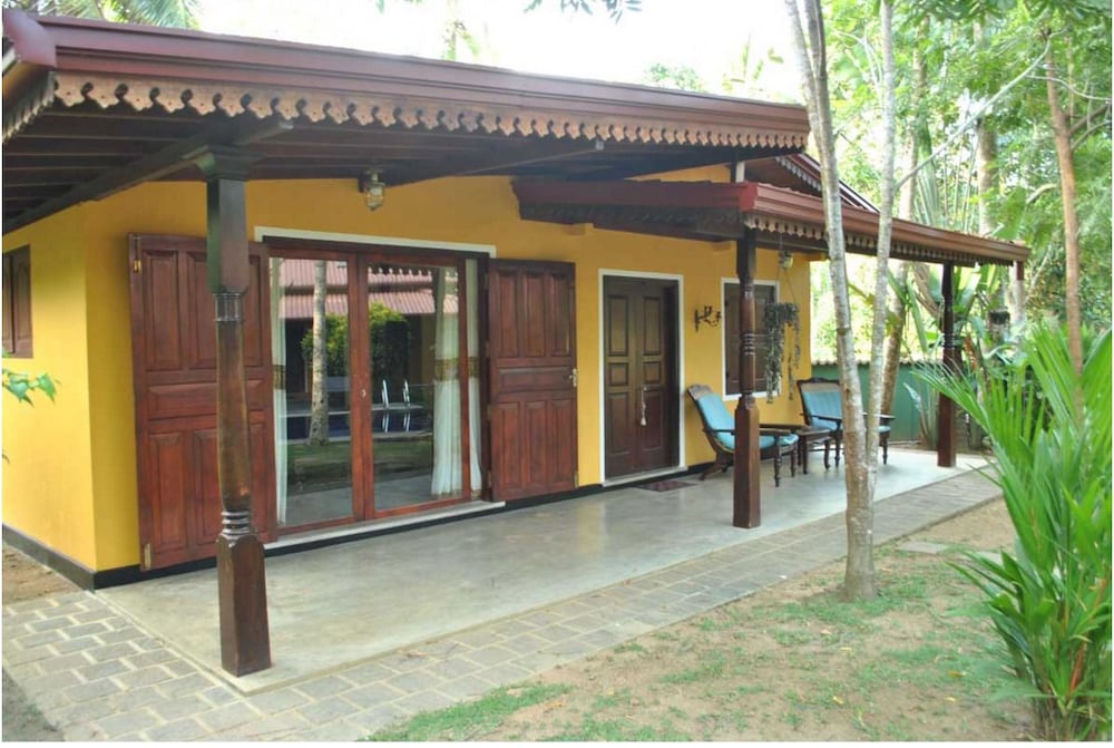 Araliya Garden