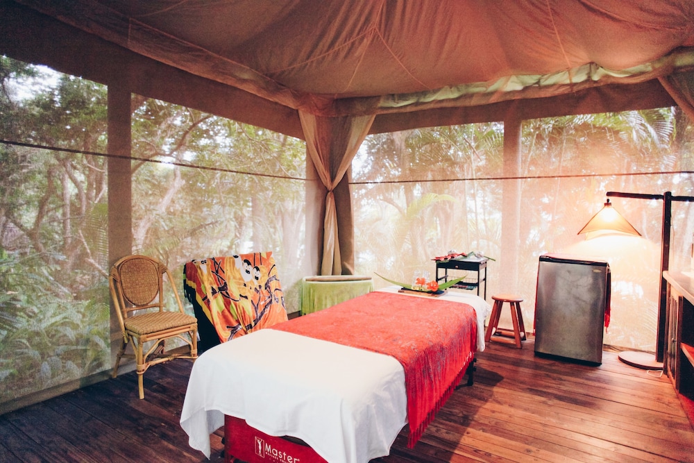 Ylang Ylang Beach Resort