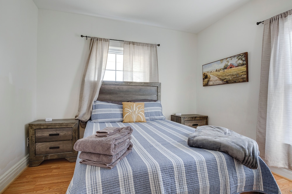 Family-friendly Home in Junction City