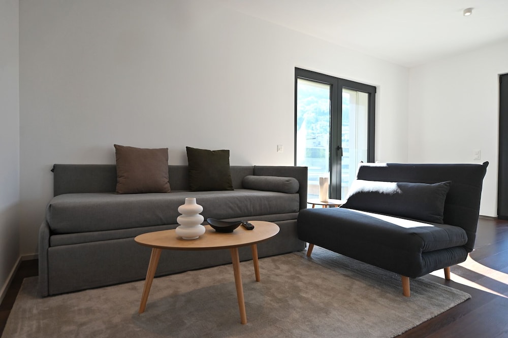 Lugano Suite Modern Concept 3