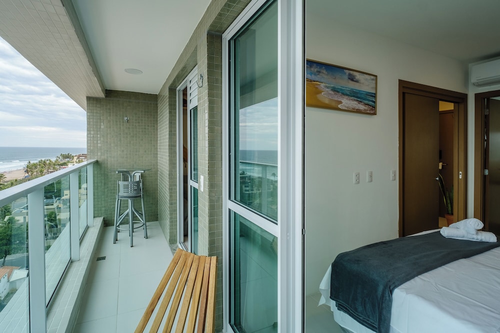 Sea View Apartment in Salvador Apg1103