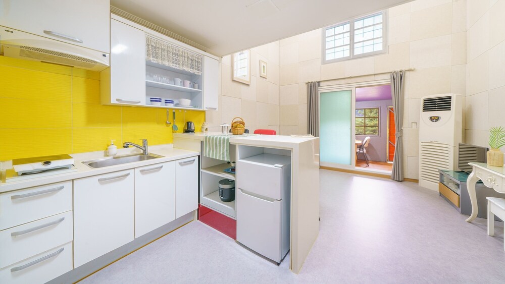 Yangpyeong Beulleosseom pet spa Pension