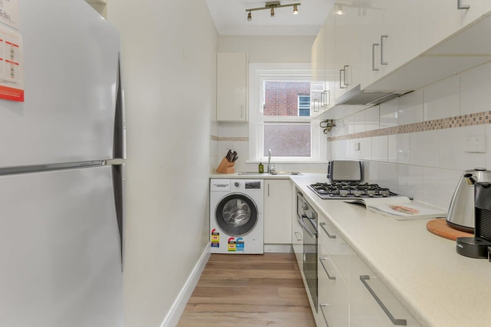 Spacious 2-bed Apartment in the Heart of Manly
