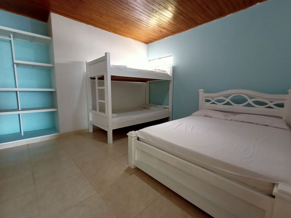 Hotel Cabañas Cigua - Image 1