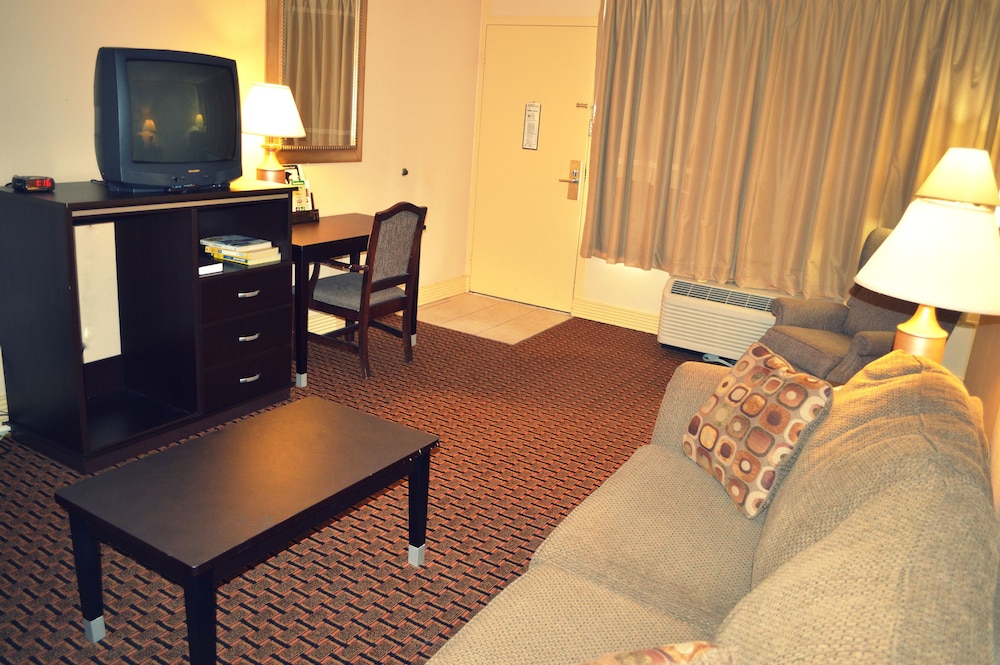 Birmingham Vacations - Parkway Inn of Birmingham - Property Image 12