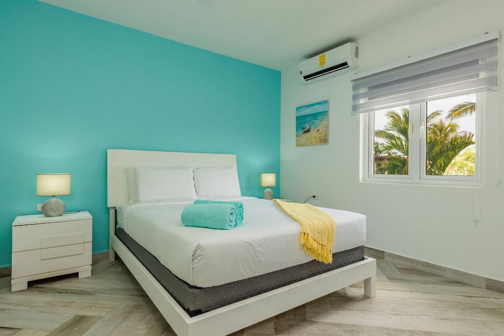 Brand NEW 3BR 2BA Villa With Amazing Amenities