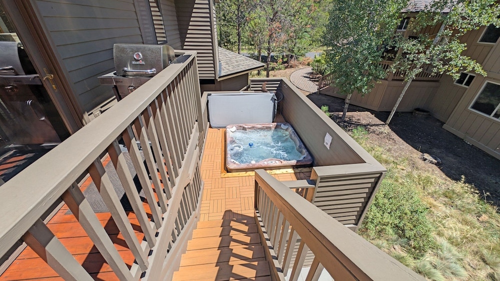 Red Cedar 53 3 Bedroom Home
