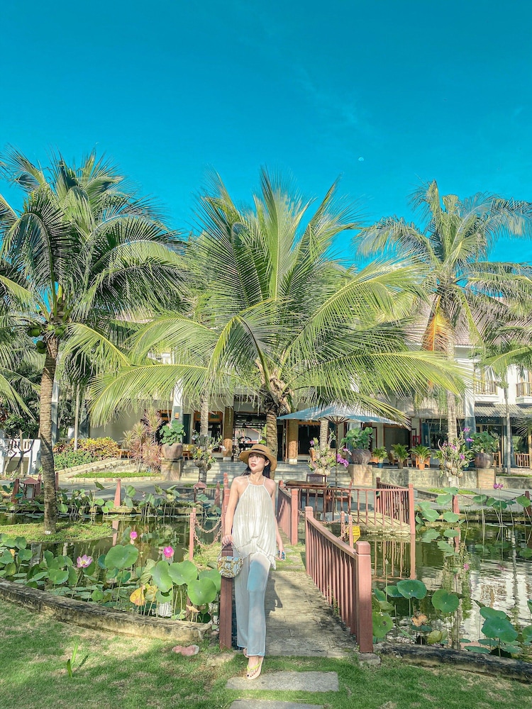 Sonata Resort & Spa