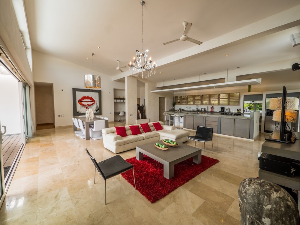 Villas Agua Dulce