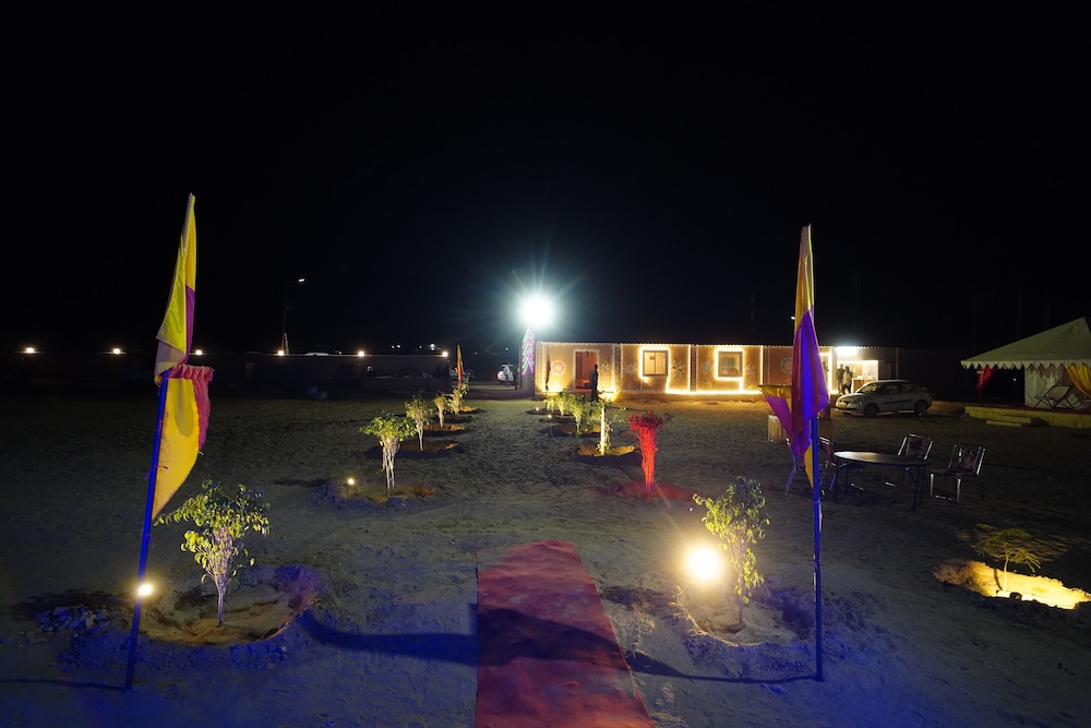 Stay Incredible Camp