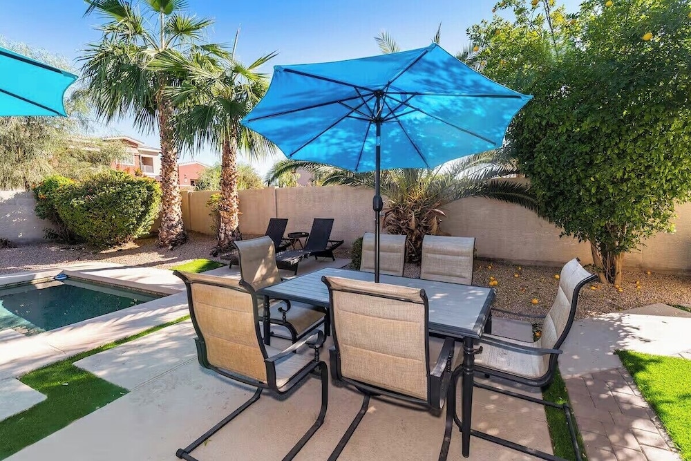 Chandler Hideaway - Relax & unwind