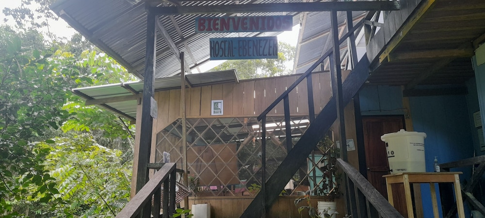 Hostal Ebenezer Macedonia Tikuna