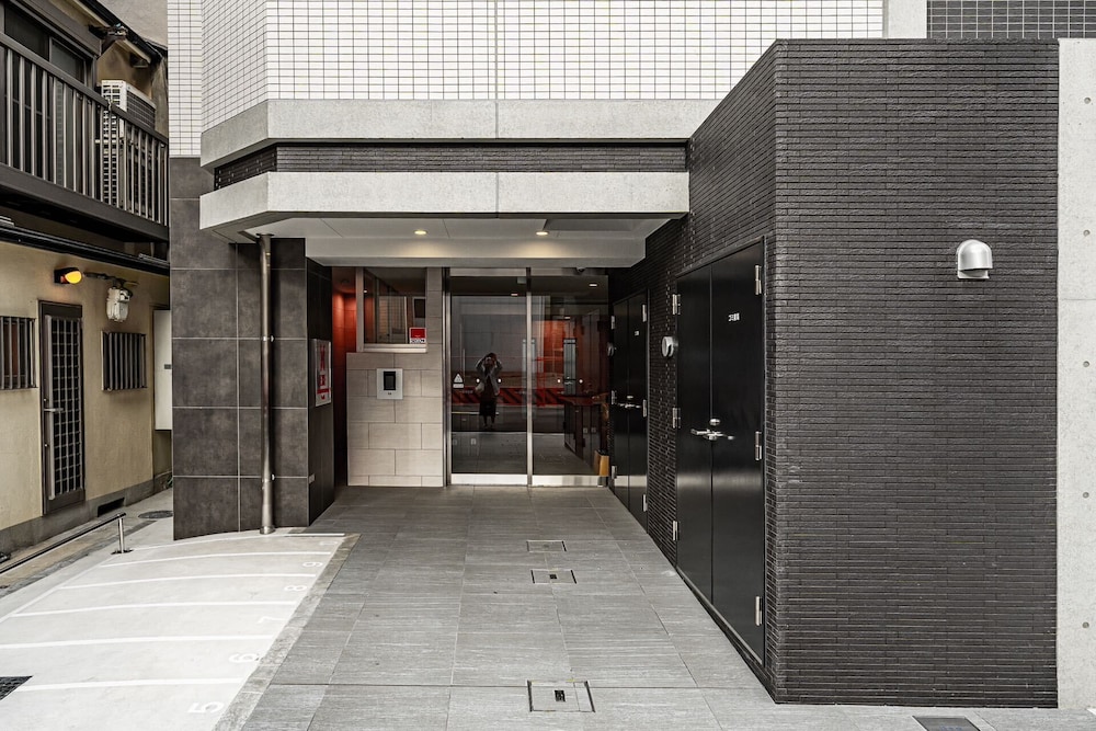 Apartment Hotel 11 Osaka Dome