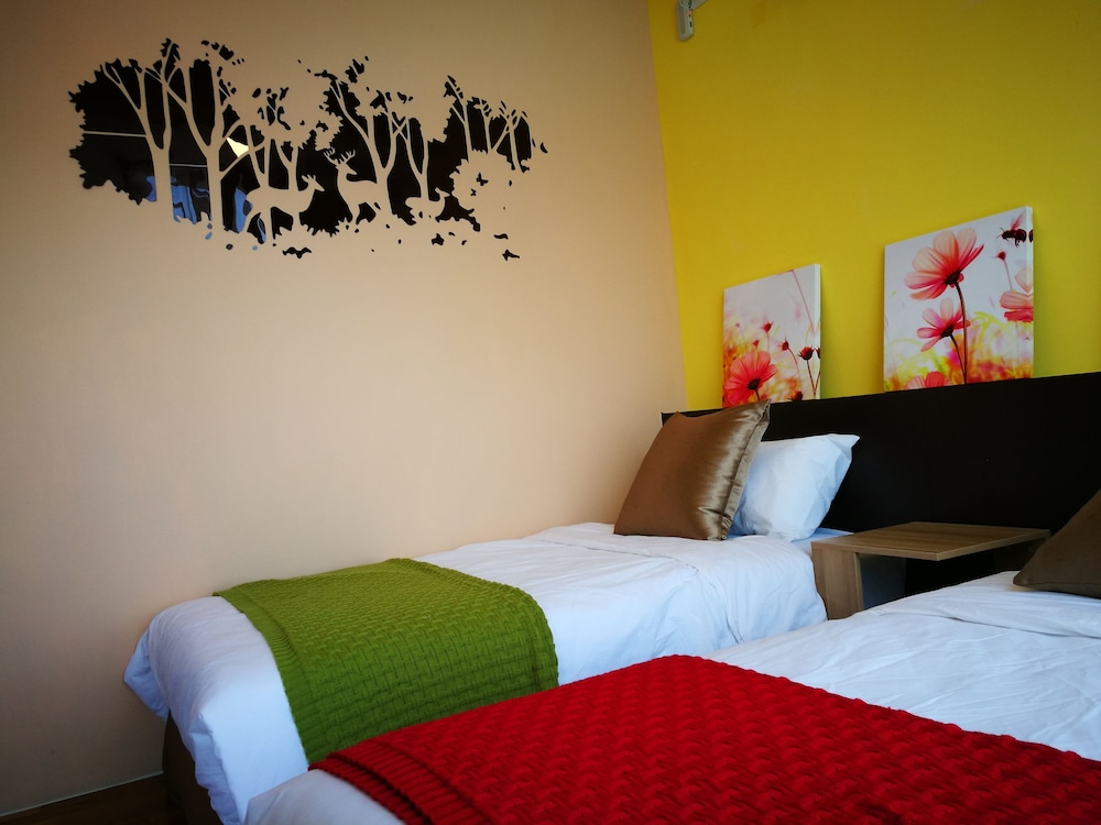 198 Red Hat B&B