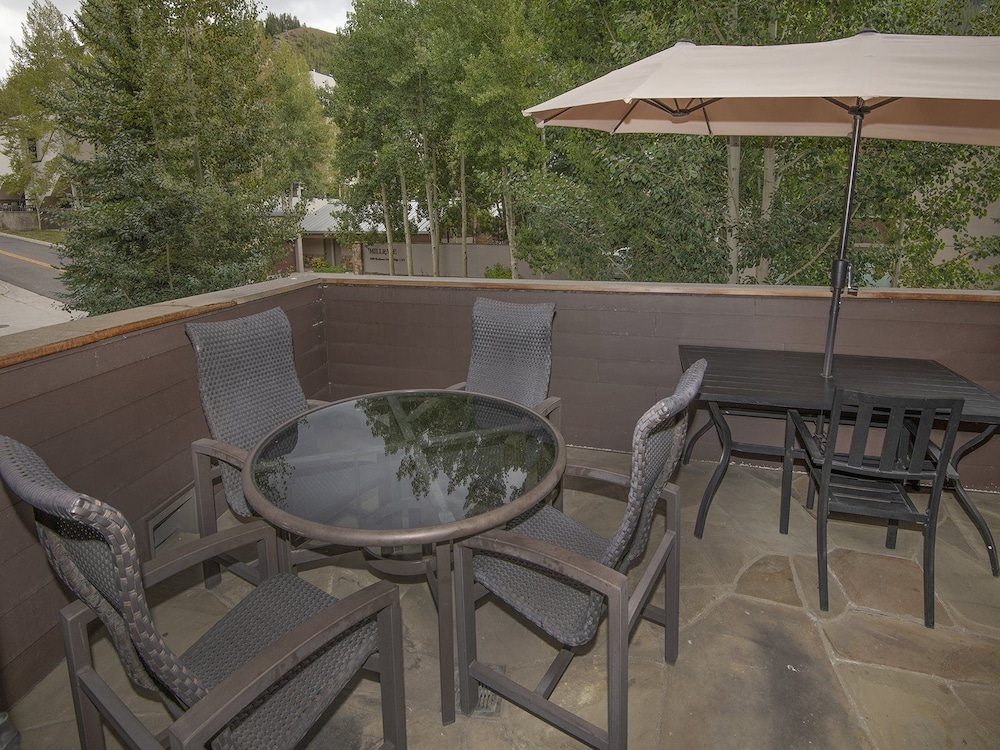 Cascade Village Condo view 4