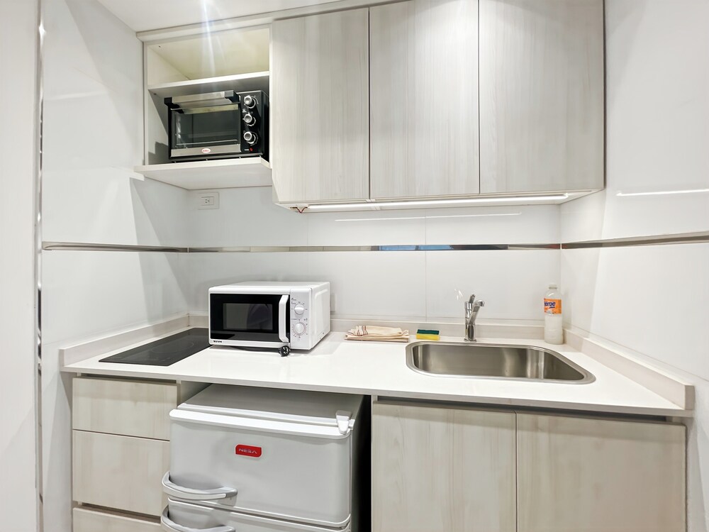 Ayres Suites Moreno