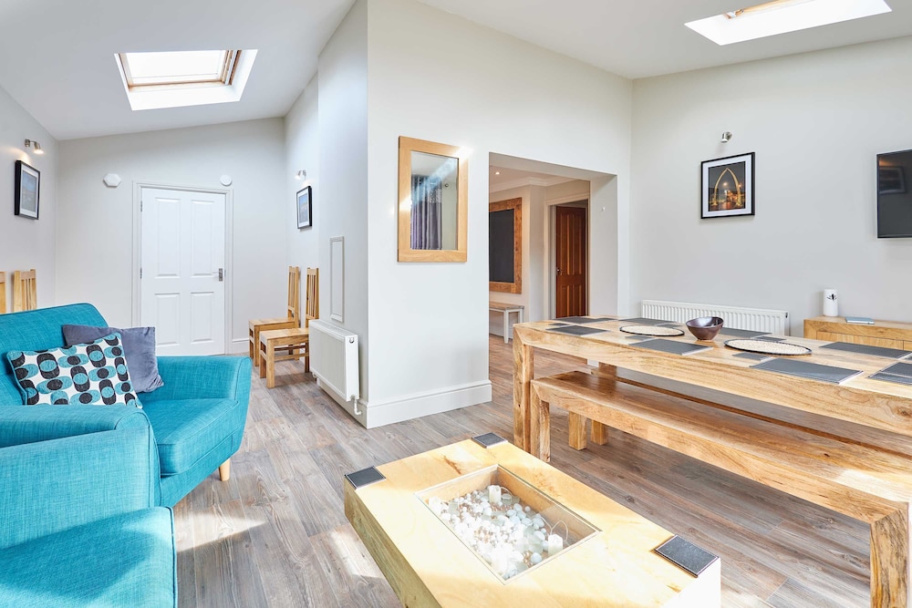 Host Stay Eskdale Escape