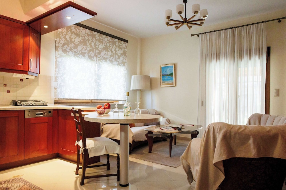 Anastasia s Kastoria Cozy Modern Garden Retreat