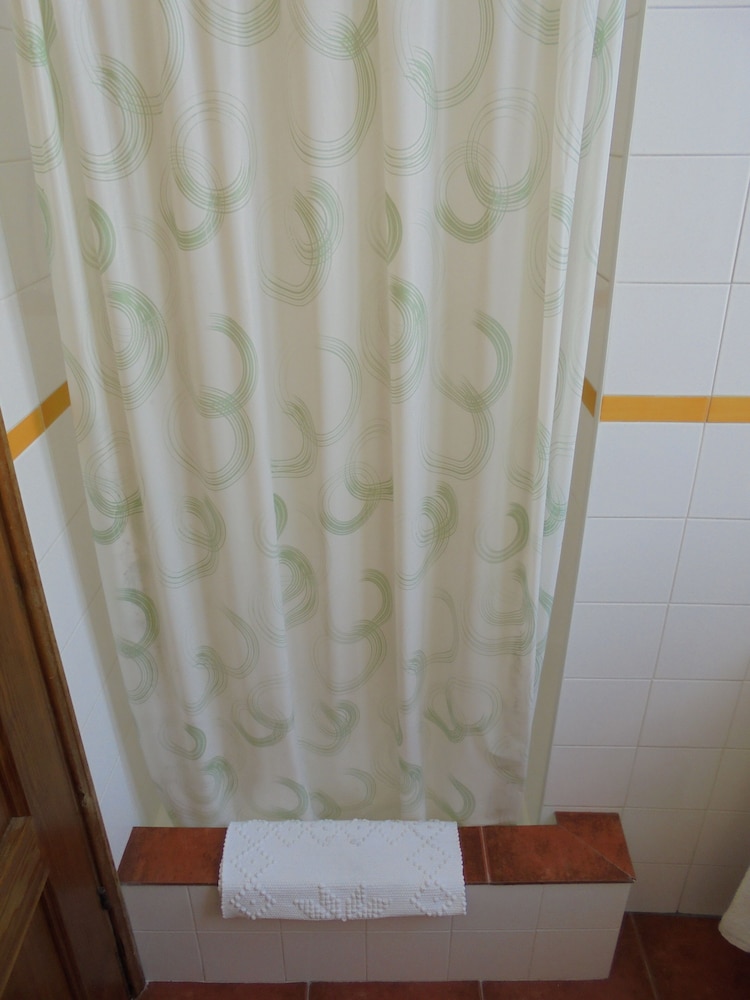 Photo 51