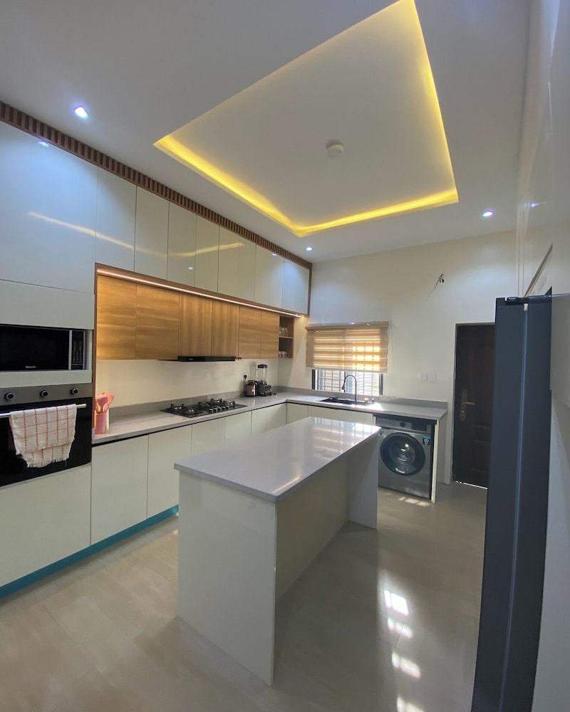 Zion Residence
