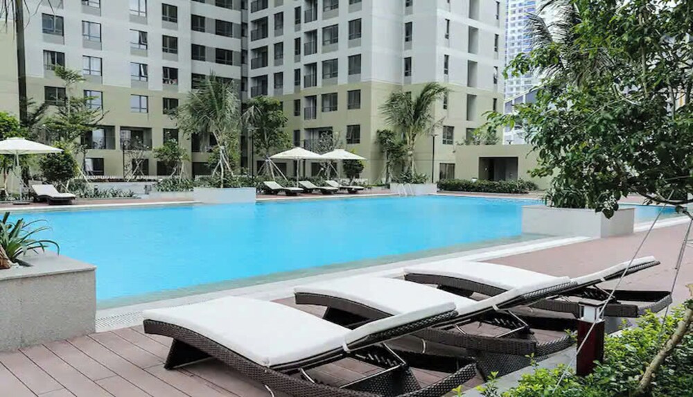 Masteri Luxury City Apartment