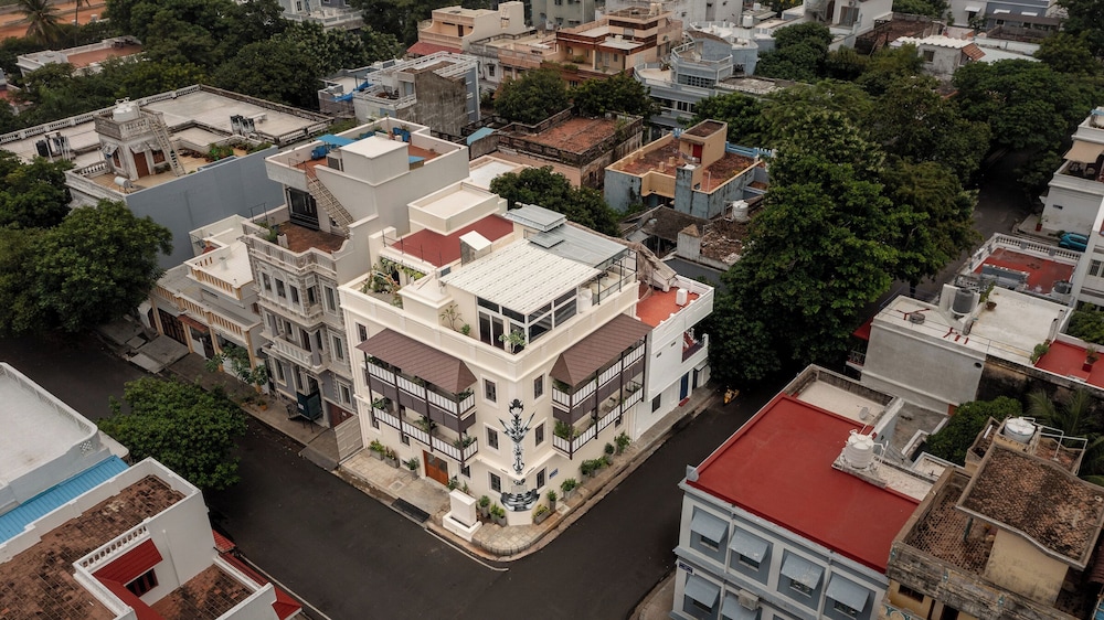 Delhi House