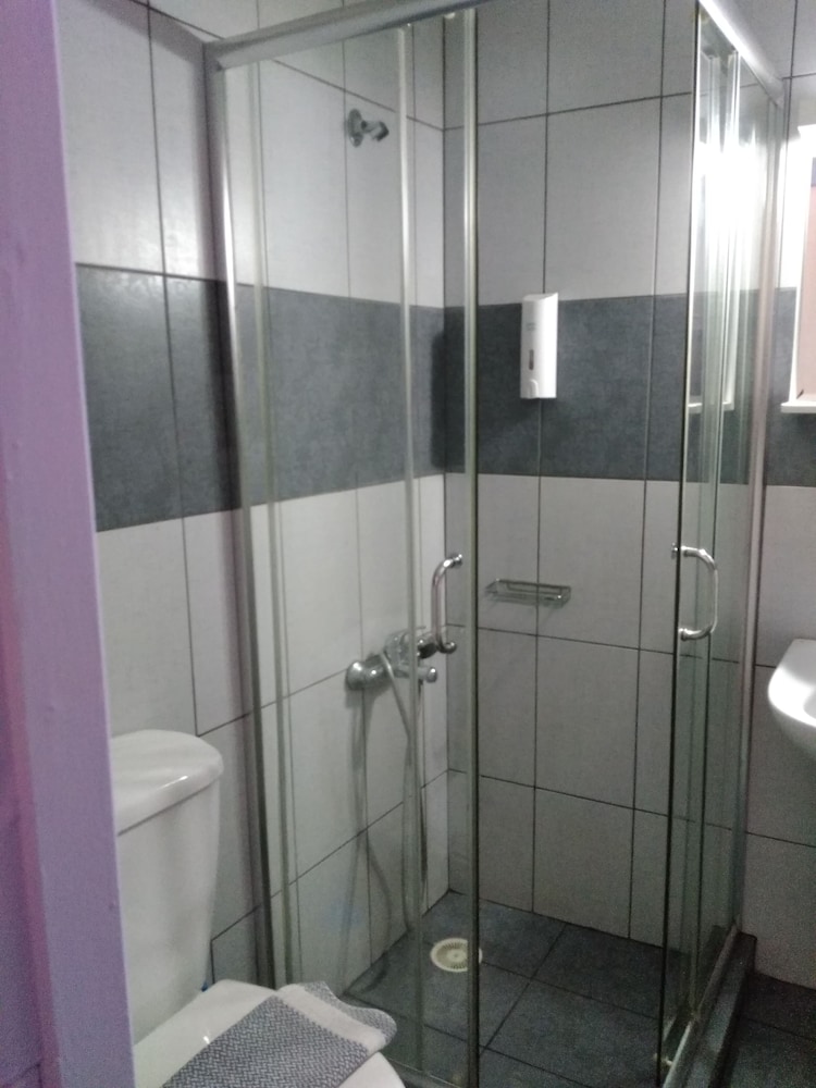 Smaragdi Rooms for Rent