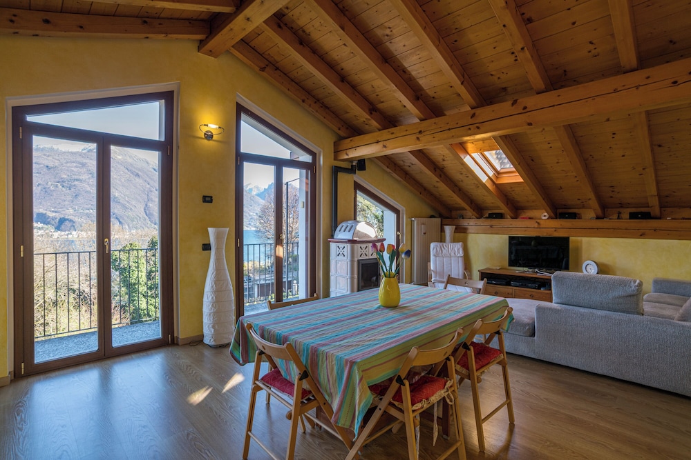Cremia Dreamhouse