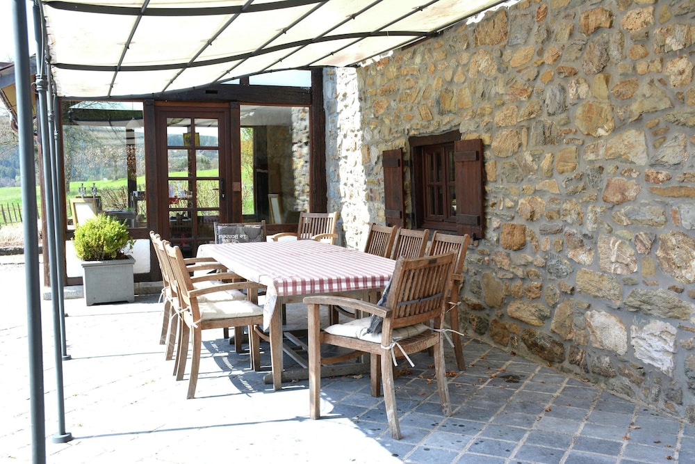 Farmhouse in Belgium Near Lake Coo & Jacuzzi