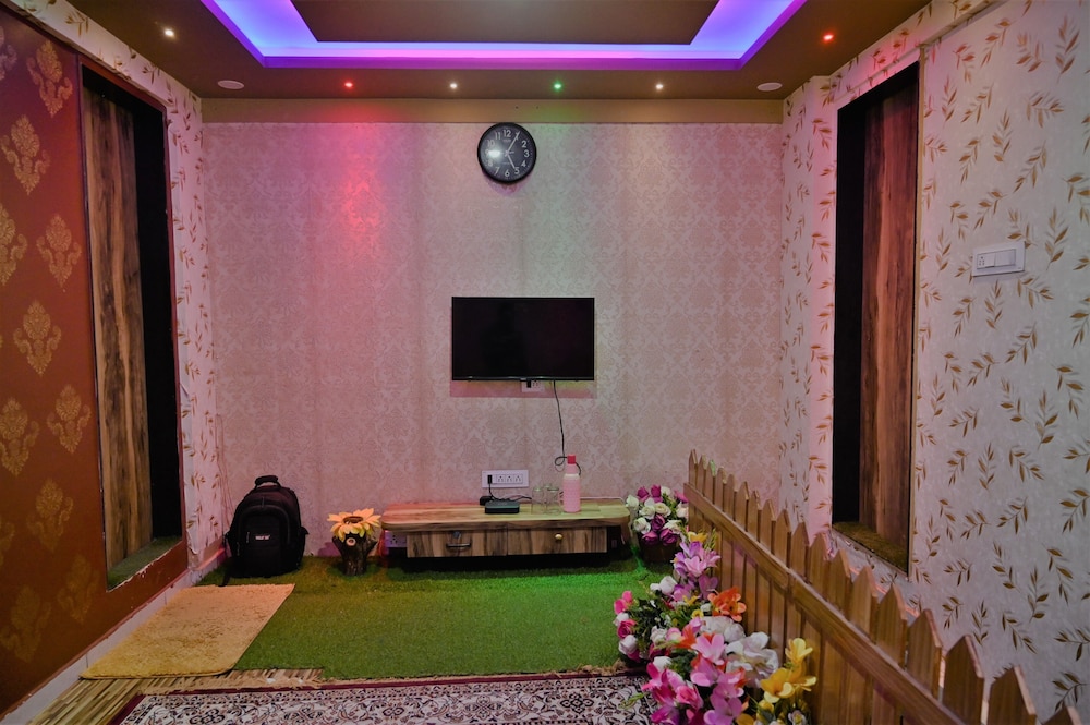 HOTEL ROYAL MANSION SOMNATH