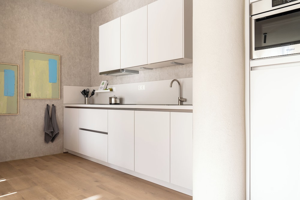 348 Suites Buitenhof Short Stay